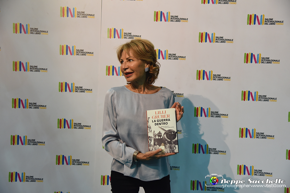 VBS_1621 - Salone del Libro di Torino - 33.ma edizione - 17 Ottobre 2021.jpg